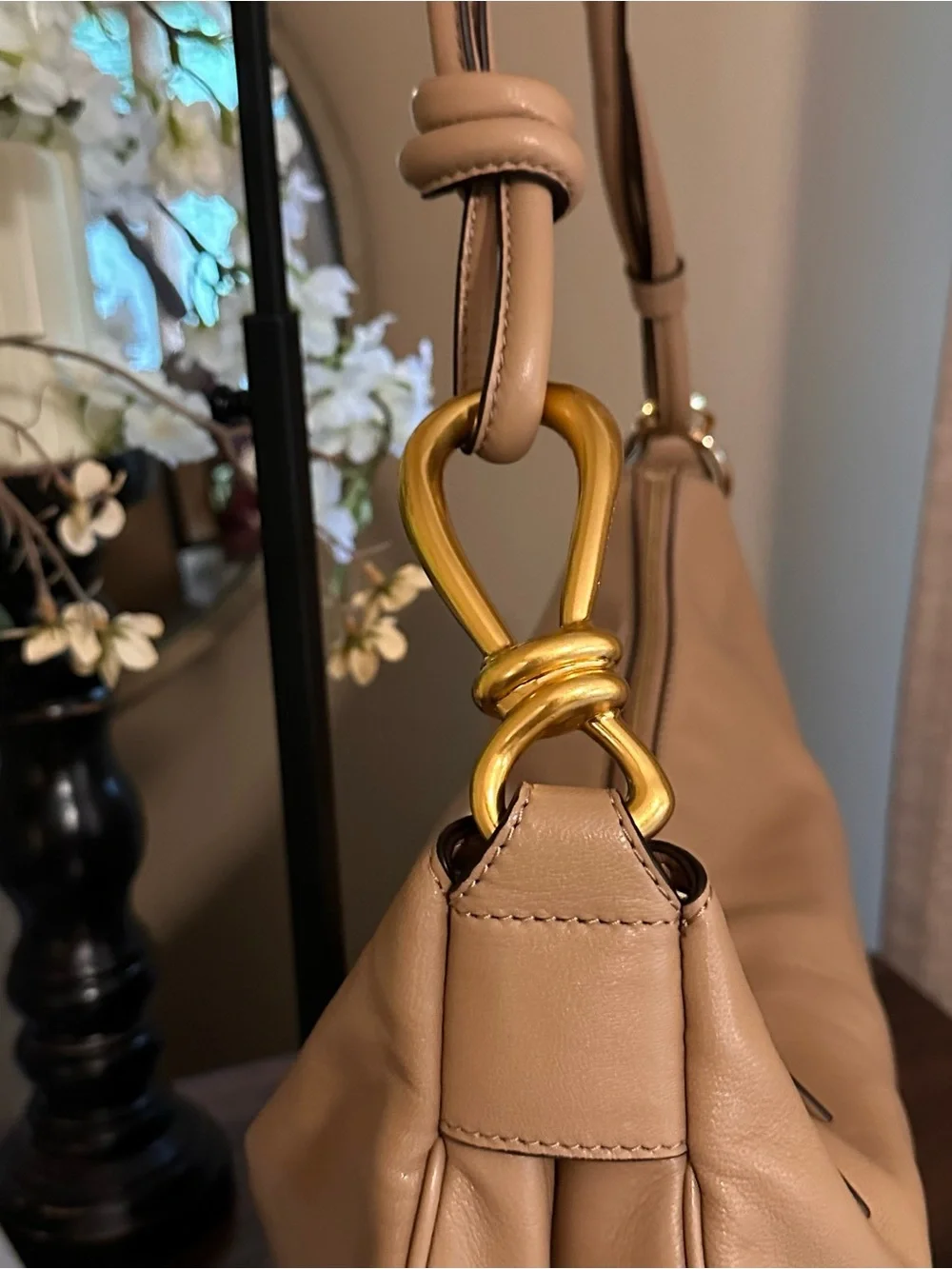 NWT | Donna Karan New York Roslyn Love Knot Shoulder Bag